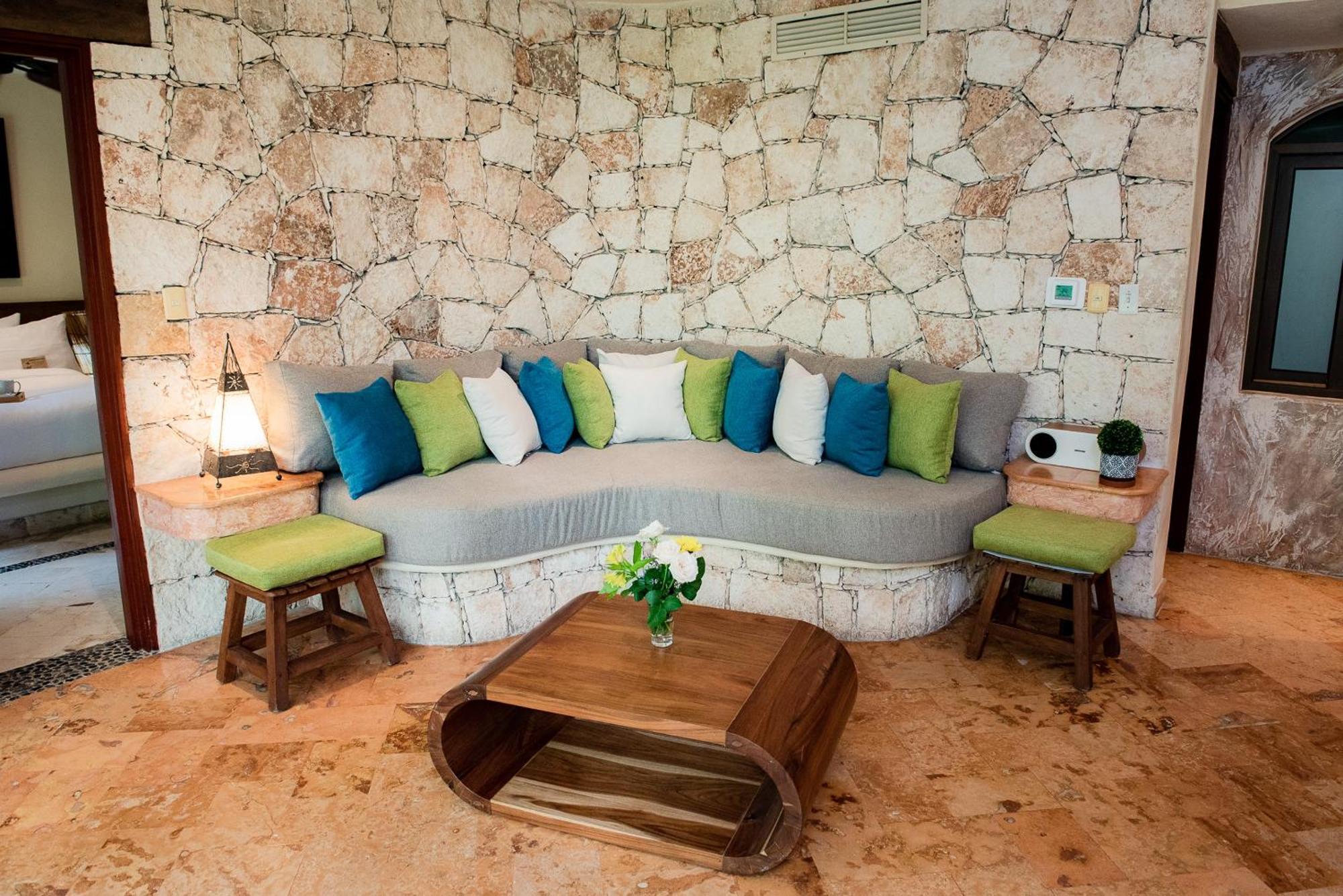 Villas Sacbe Condo Hotel And Beach Club Плая дел Кармен Екстериор снимка