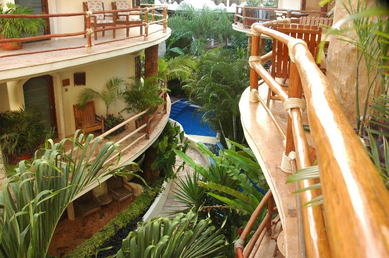 Villas Sacbe Condo Hotel And Beach Club Плая дел Кармен Екстериор снимка